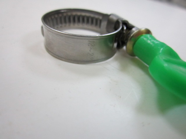 Хомут 12мм-22мм с барашком